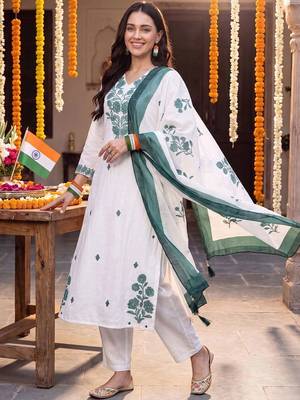 women floral embroidered regular thread work cotton kurta with trousers & with dupatta 3