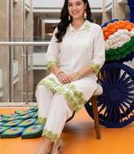 women floral embroidered regular thread work cotton kurta with trousers