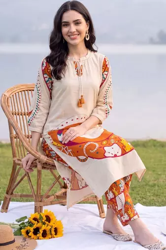women printed regular cotton kurta with trousers