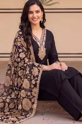 women ethnic motifs embroidered regular thread work kurta with trousers & with dupatta