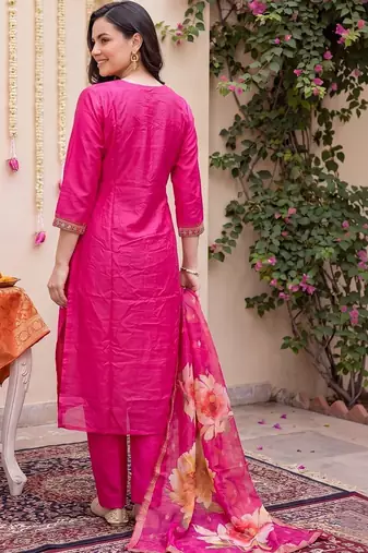 women ethnic motifs embroidered regular kurta with trousers & with dupatta