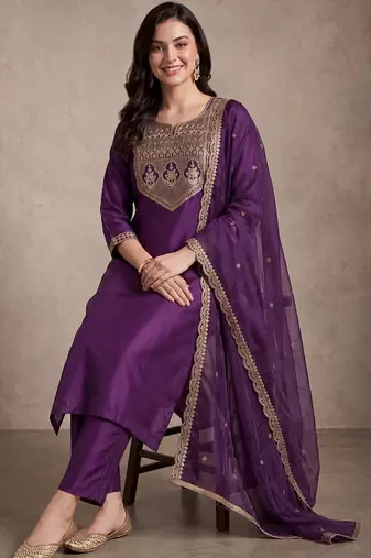 women ethnic motifs embroidered regular liva kurta with trousers & with dupatta