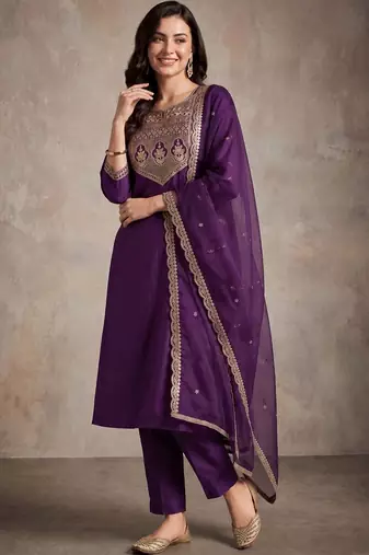 women ethnic motifs embroidered regular liva kurta with trousers & with dupatta