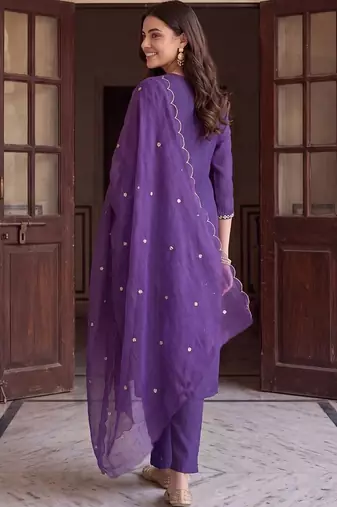 women ethnic motifs embroidered regular thread work kurta with trousers & with dupatta