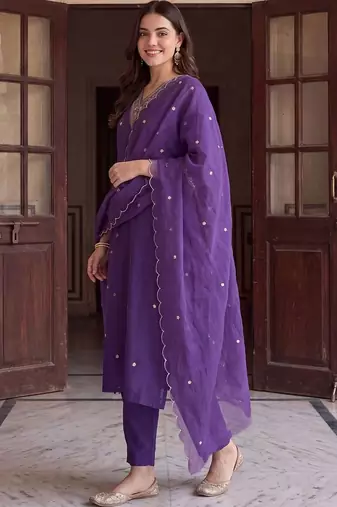 women ethnic motifs embroidered regular thread work kurta with trousers & with dupatta