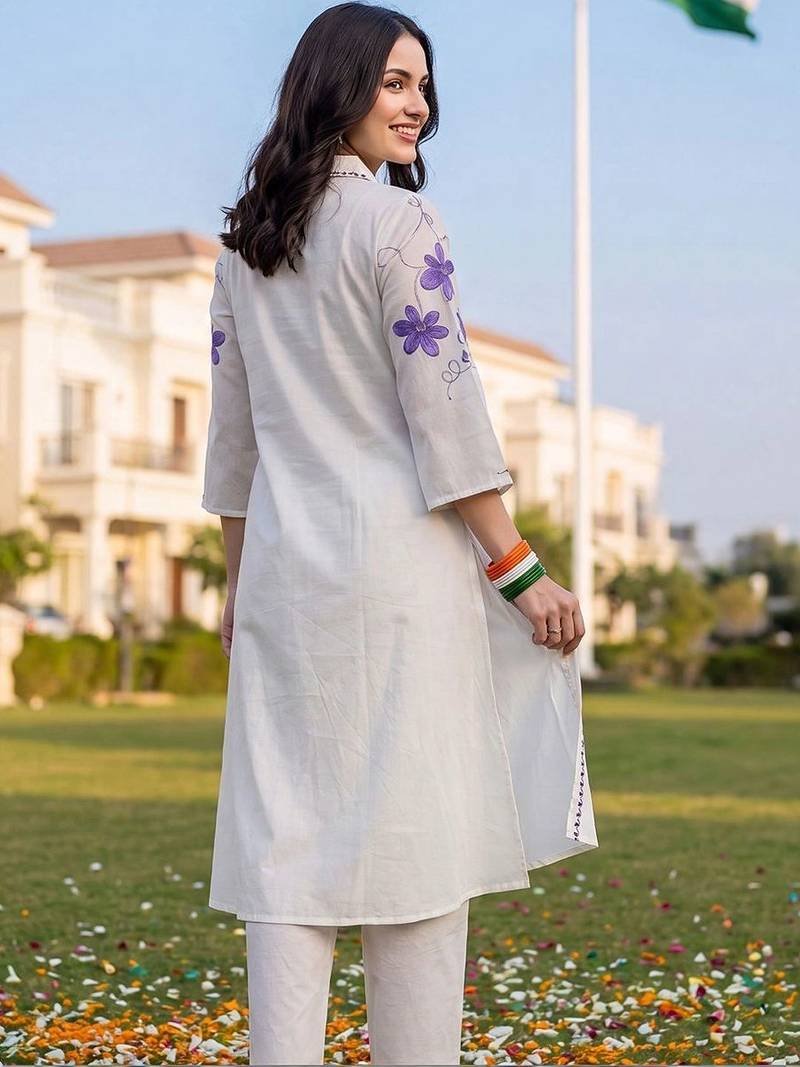 women floral embroidered regular thread work cotton kurta with trousers