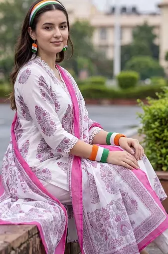 women ethnic motifs printed regular cotton kurta with trousers & with dupatta