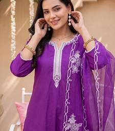 women ethnic motifs embroidered regular thread work liva kurta with trousers & with dupatta