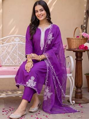 women ethnic motifs embroidered regular thread work liva kurta with trousers & with dupatta 1