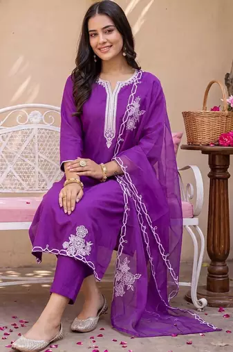 women ethnic motifs embroidered regular thread work liva kurta with trousers & with dupatta