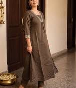 women ethnic motifs embroidered regular thread work kurta with trousers