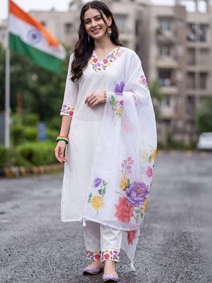 floral embroidered regular thread work liva kurta with trousers & with dupatta 6
