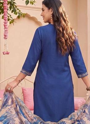 women ethnic motifs embroidered regular thread work kurta with patiala & with dupatta 6