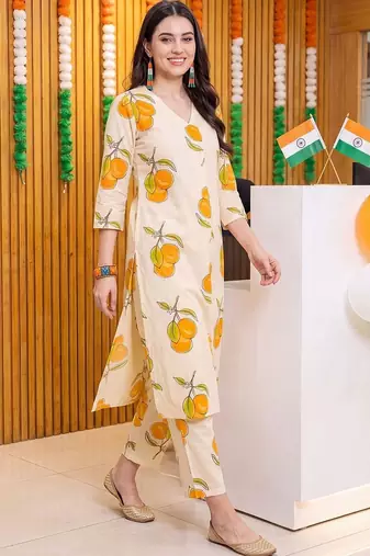 women printed regular cotton kurta with trousers