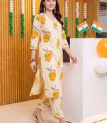 women printed regular cotton kurta with trousers