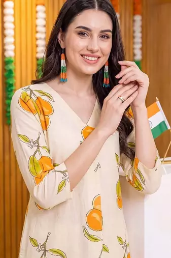 women printed regular cotton kurta with trousers