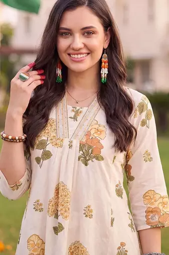 women floral printed regular cotton kurta with palazzos