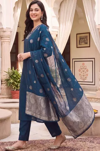 women ethnic motifs embroidered regular thread work kurta with trousers & with dupatta
