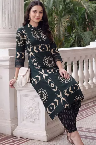 women ethnic motifs printed regular kurta with trousers