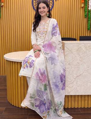 women floral embroidered regular thread work cotton kurta with trousers & with dupatta 5
