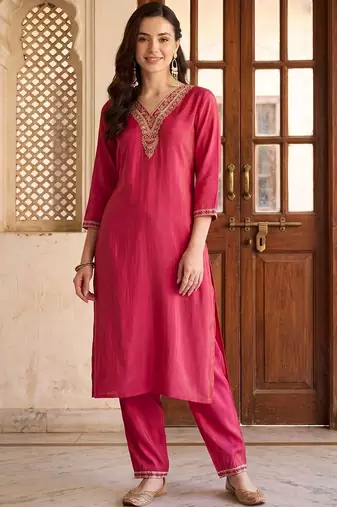 women ethnic motifs embroidered regular thread work kurta with trousers