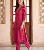 women ethnic motifs embroidered regular thread work kurta with trousers