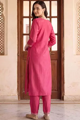 women ethnic motifs embroidered regular thread work kurta with trousers
