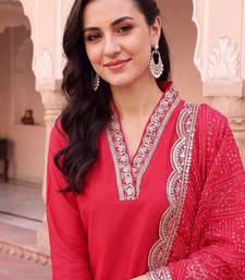 women regular thread work kurta with trousers & with dupatta