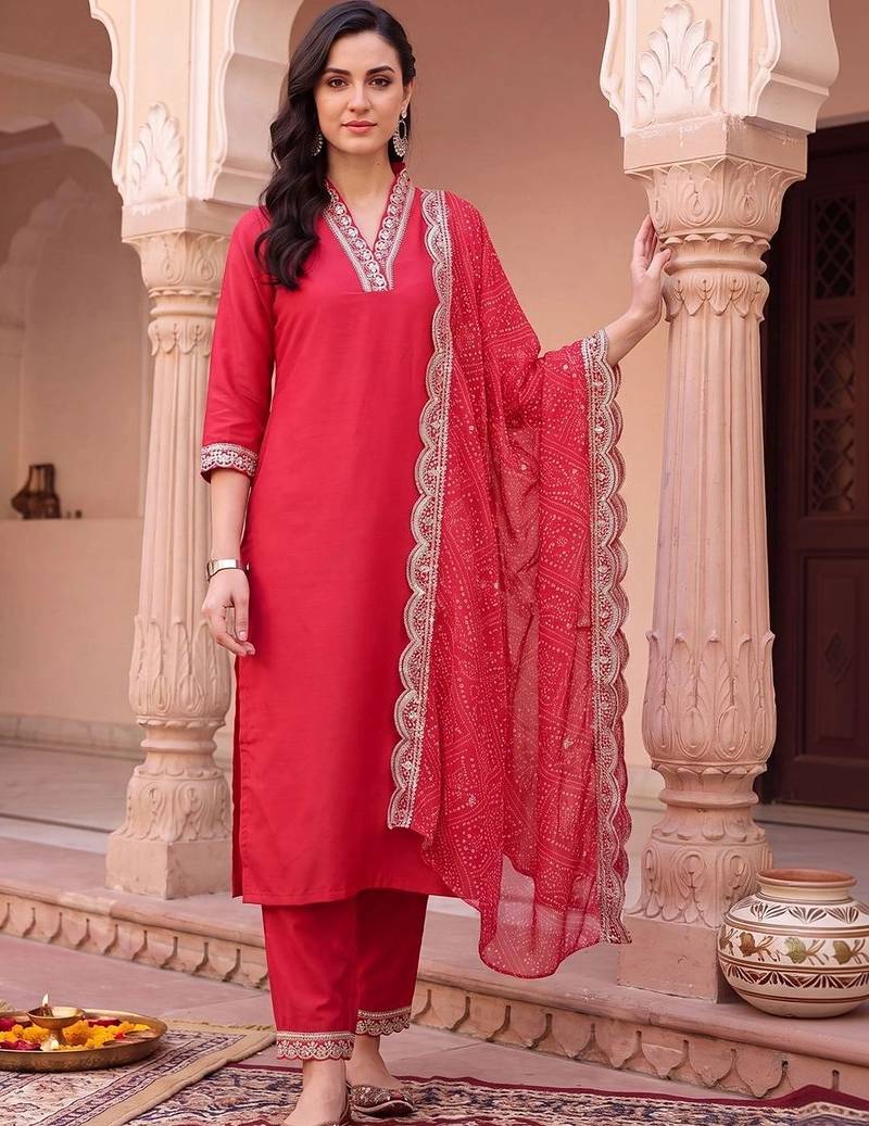 women regular thread work kurta with trousers & with dupatta