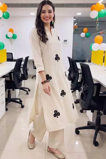 women printed regular cotton kurta with palazzos