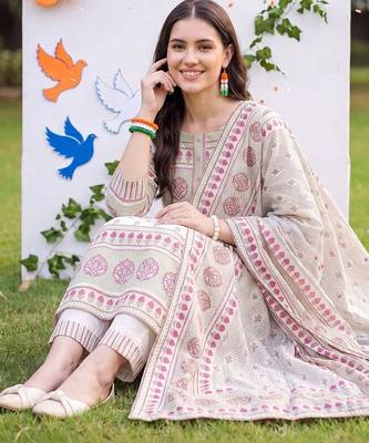 ethnic motifs printed regular cotton kurta with trousers & with dupatta 5
