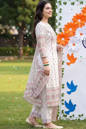 ethnic motifs printed regular cotton kurta with trousers & with dupatta