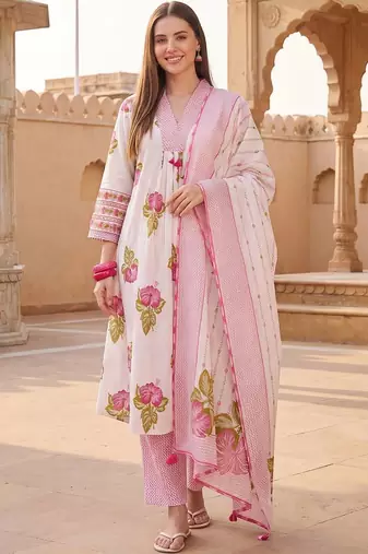 women floral printed regular cotton kurta with trousers & with dupatta
