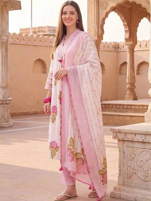 women floral printed regular cotton kurta with trousers & with dupatta 4