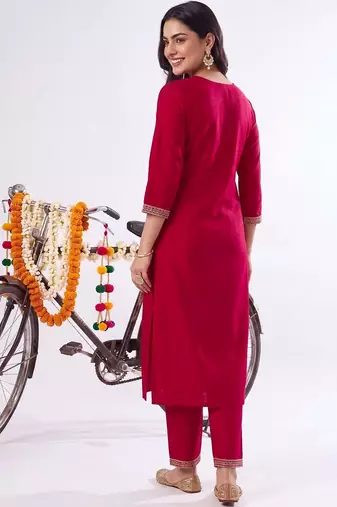 women ethnic motifs embroidered regular thread work liva kurta with trousers