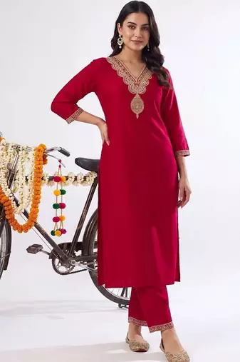 women ethnic motifs embroidered regular thread work liva kurta with trousers
