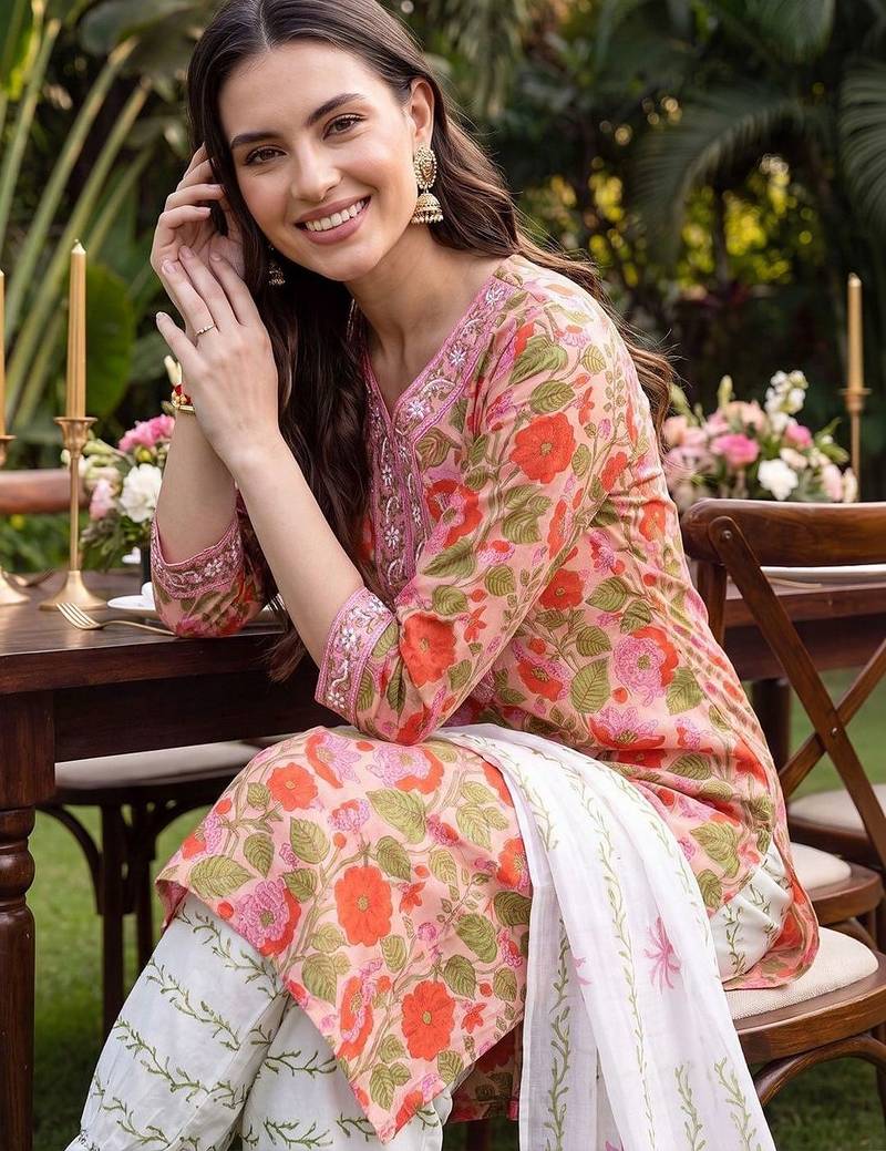 women floral printed regular thread work cotton kurta with patiala & with dupatta
