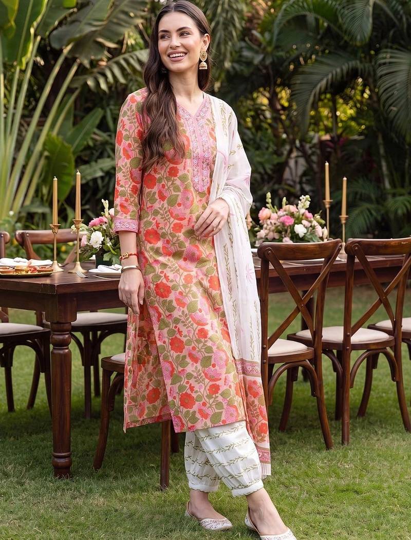 women floral printed regular thread work cotton kurta with patiala & with dupatta