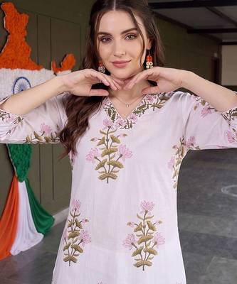 women floral printed regular cotton kurta with trousers 2