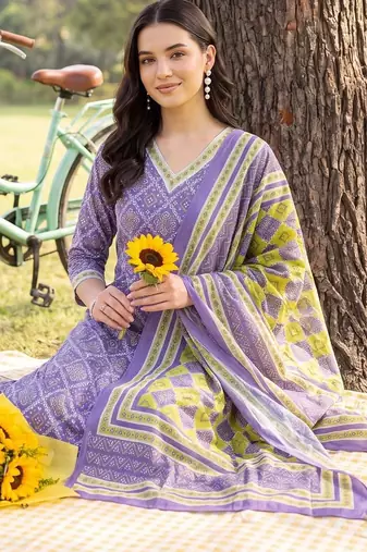 women ethnic motifs printed regular cotton kurta with trousers & with dupatta