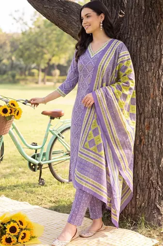 women ethnic motifs printed regular cotton kurta with trousers & with dupatta