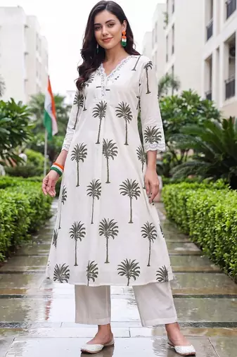 women ethnic motifs printed regular cotton kurta with trousers