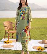 women printed regular cotton kurta with trousers