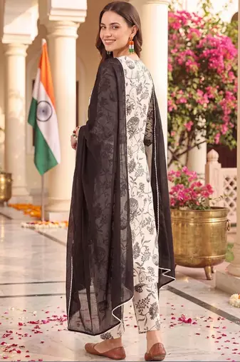 women floral printed regular cotton kurta with trousers & with dupatta