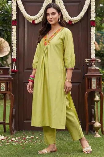 women ethnic motifs embroidered empire thread work liva kurta with trousers