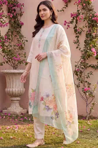 women floral printed regular thread work kurta with trousers & with dupatta