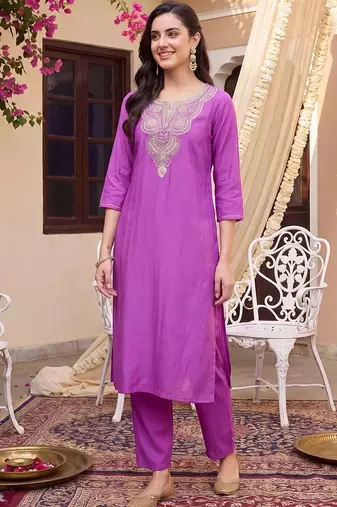 women ethnic motifs embroidered regular thread work kurta with trousers