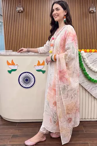 women floral embroidered regular thread work cotton kurta with trousers & with dupatta