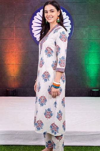 women floral printed regular cotton kurta with trousers