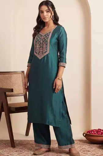women ethnic motifs embroidered regular thread work liva kurta with trousers